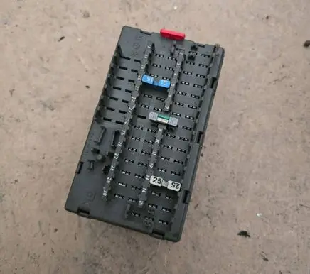 Peugeot 306 Fuse box set 9627368680
