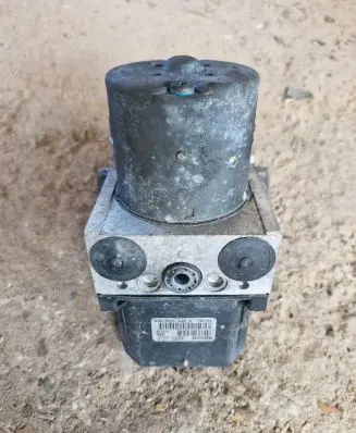 Volkswagen PASSAT B5.5 ABS Pump ESP0124C 281180 0265950055