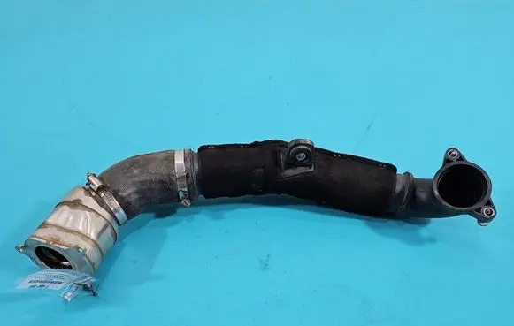 Intercooler hose/pipe