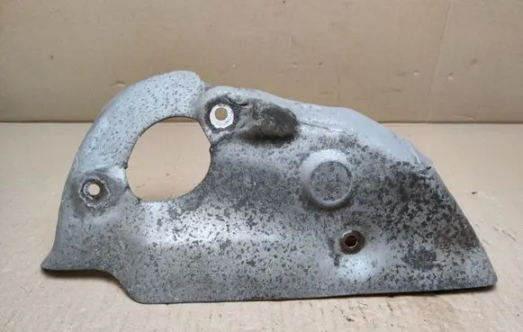 Mazda CX-9 Exhaust heat shield