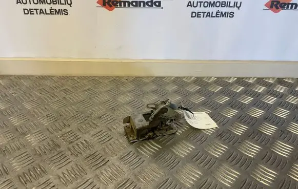 Iveco Daily 35 - 40.10 Sliding door lock 