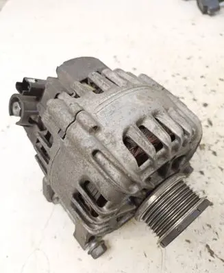 Opel Crossland X Generator/alternator 9670899580 TG12C106 2610711D