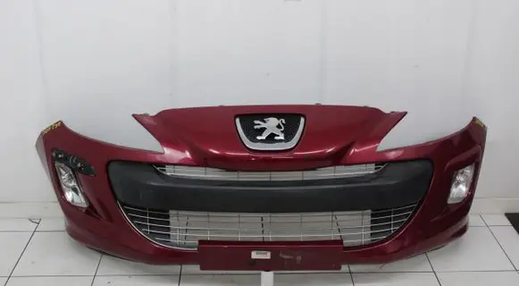 Peugeot 308 Front bumper 