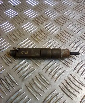 Audi A3 S3 8L Fuel injector 028130201T