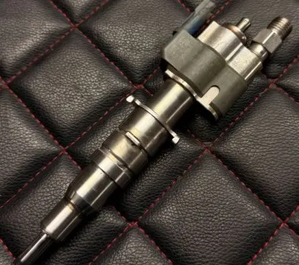 BMW 5 E60 E61 Fuel injector 7589048 10181010