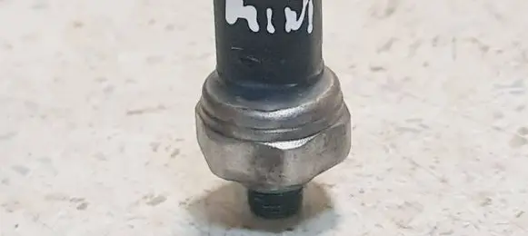 Air conditioning (A/C) pressure sensor