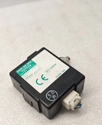 Toyota RAV 4 (XA20) Door central lock control unit/module 8974142151 2513000060