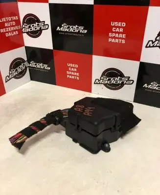 Audi A8 S8 D3 4E Fuse module 8D1941824