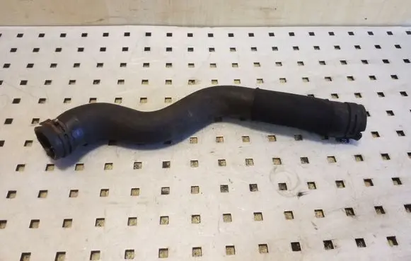 Opel Zafira C Engine coolant pipe/hose