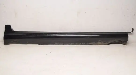 Volvo XC60 Front sill (body part) 