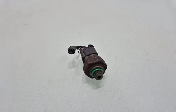 Land Rover Freelander Air conditioning (A/C) pressure sensor 