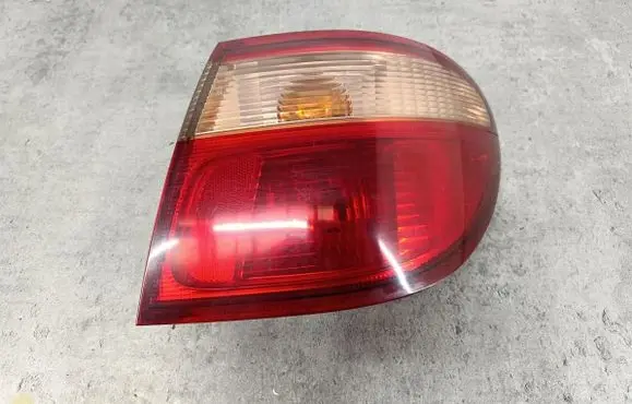 Nissan Almera N16 Rear/tail lights 4880A