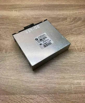 BMW 1 E81 E87 Voltage converter inverter 9127088 8ES00947920