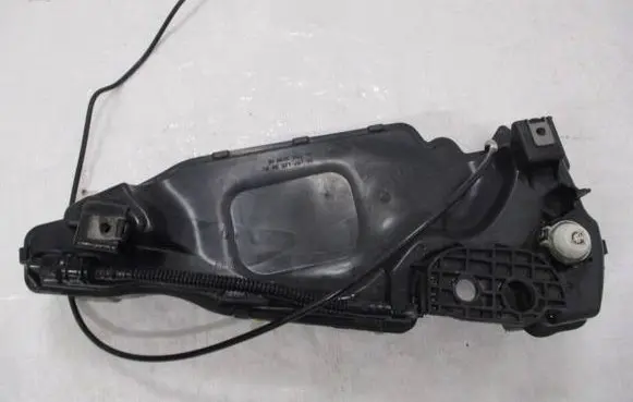 Peugeot 2008 I AdBlue liquid reservoir 9835712580