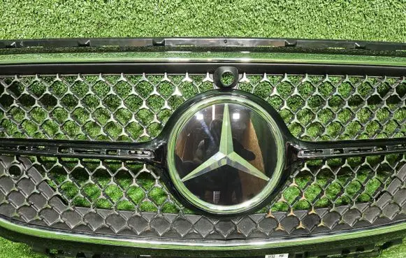 Mercedes-Benz E W214 Front bumper upper radiator grill A2148805300