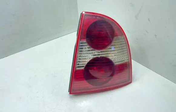 Volkswagen PASSAT B5.5 Rear/tail lights 284002