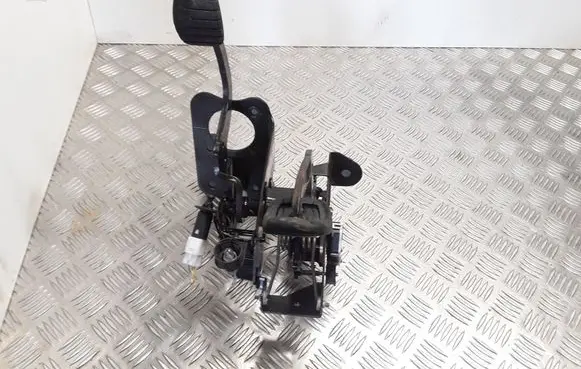 Renault Espace - Grand espace IV Pedal assembly 8200507736