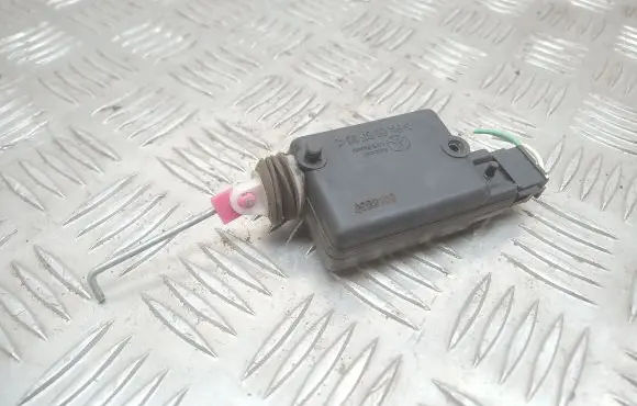 Renault Scenic I Tailgate boot lock/latch motor 