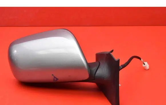 Toyota Yaris Front door electric wing mirror 013935