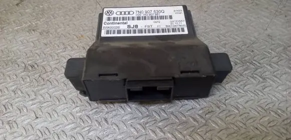 Volkswagen PASSAT B7 Gateway control module 7N0907530Q
