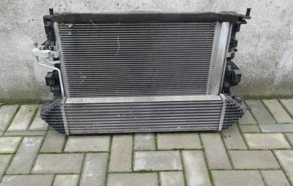Ford Focus Radiator set 