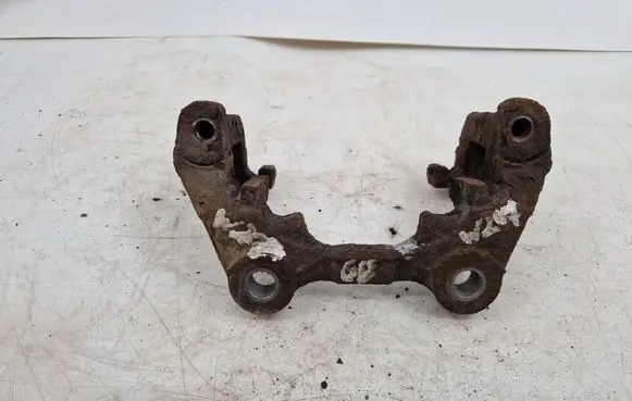 Rear brake caliper