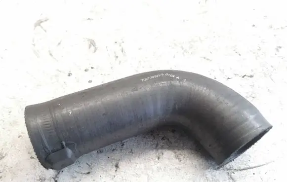 Renault Scenic II - Grand scenic II Intercooler hose/pipe 7087301003