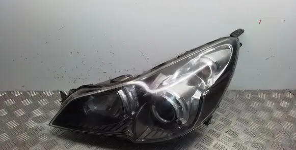Subaru Legacy Headlight/headlamp
