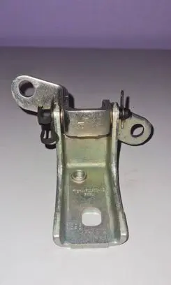 Ford Mondeo Mk III Front door upper hinge V1S7AF22800AC