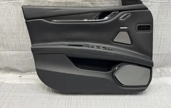 Maserati Ghibli Front door card panel trim 06700364790