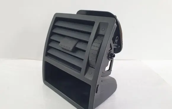 Volkswagen Transporter - Caravelle T5 Dashboard side air vent grill/cover trim 7H1819203C