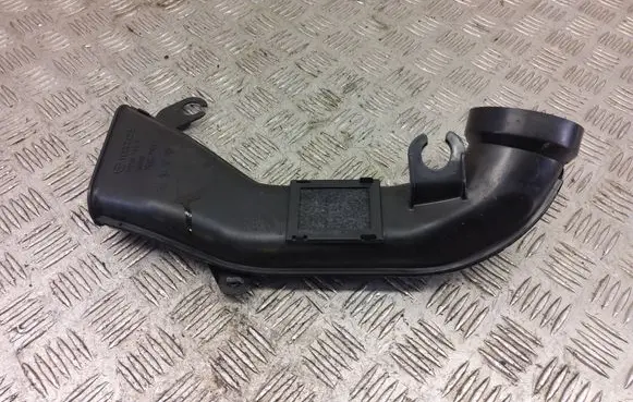 Mazda MX-5 ND Air intake hose/pipe P51N-13201