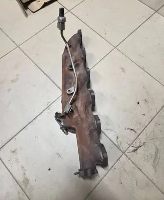 BMW X5 G05 Exhaust manifold 8570152