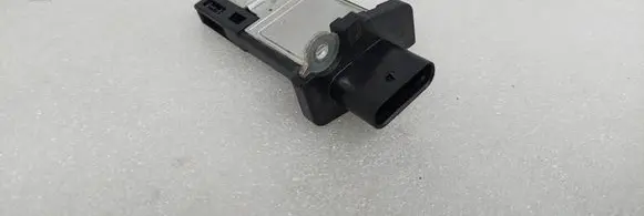BMW 5 GT F07 Mass air flow meter 7804150 105038