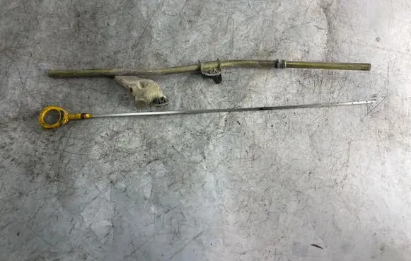 Toyota Corolla Verso E121 Oil level dip stick 