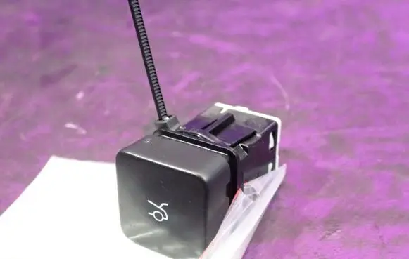 Peugeot 301 Headlight wiper switch 