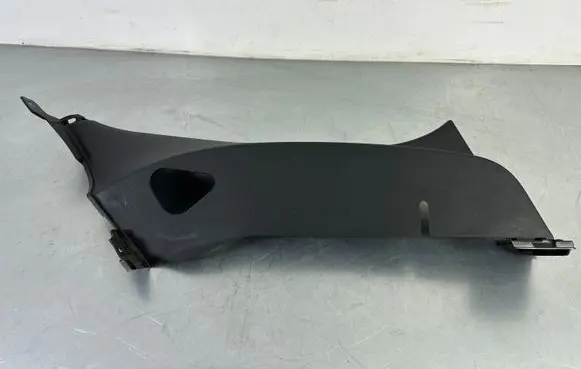 Hyundai i30 Bottom trim 85895G4010TRY 85895G4010