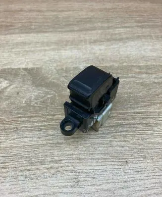 Nissan Almera Electric window control switch NissanAlmera