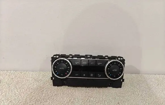 Mercedes-Benz C W204 Climate control unit A2049004312 411300