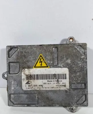 Volvo C30 Headlight ballast module Xenon 1307329098