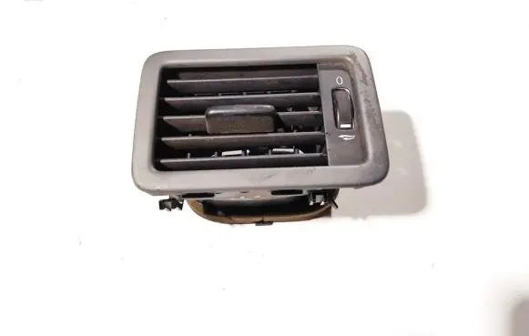 Volvo V70 Dash center air vent grill 30755183 30755177