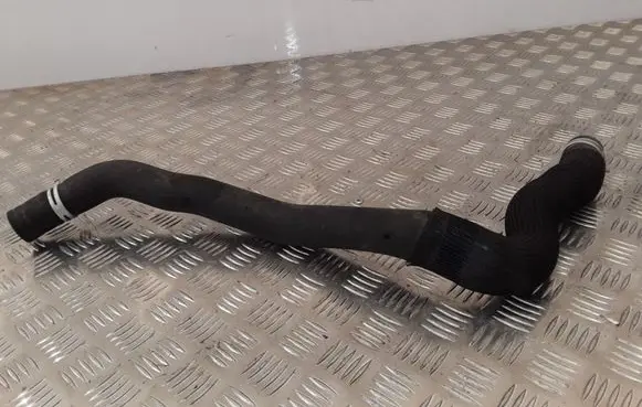 Renault Latitude (L70) Engine coolant pipe/hose
