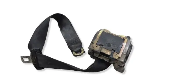 Audi A4 S4 B5 8D Rear seatbelt 