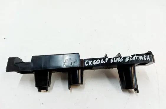 Front bumper mounting bracket