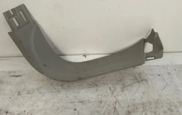 Chrysler Pacifica Tailgate/trunk side cover trim 5RJ28PD2AD