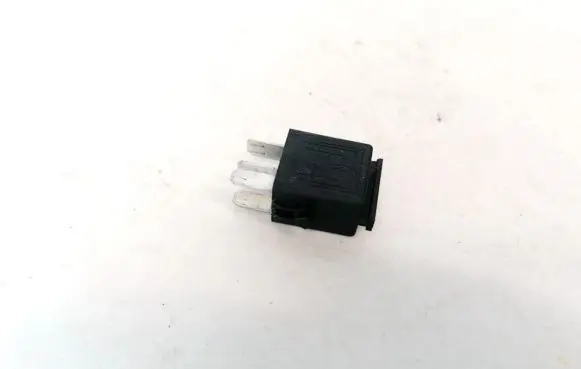 BMW 5 E39 Other relay 61361393412 61.36-1393412