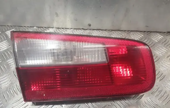 Renault Laguna II Tailgate rear/tail lights 8200002475 23460102