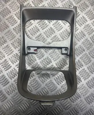 Peugeot 307 Gear shifter surround trim plastic 9636013877E