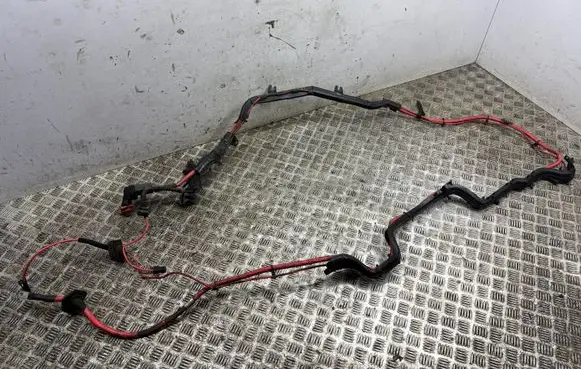 Positive cable (battery)
