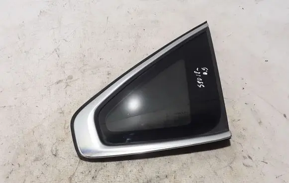 Volvo S90, V90 Rear side window 31689019